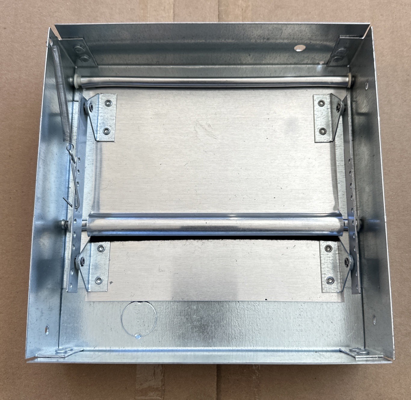 DAYTON 3HHL4 Backdraft Damper Vertical/Horizontal Mount 8” Square 7-3/4” Actual