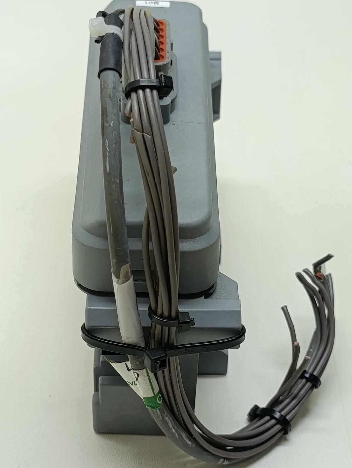 Danfoss 11130915 MC012-110 Programmable Mobile Controller – CAN Bus