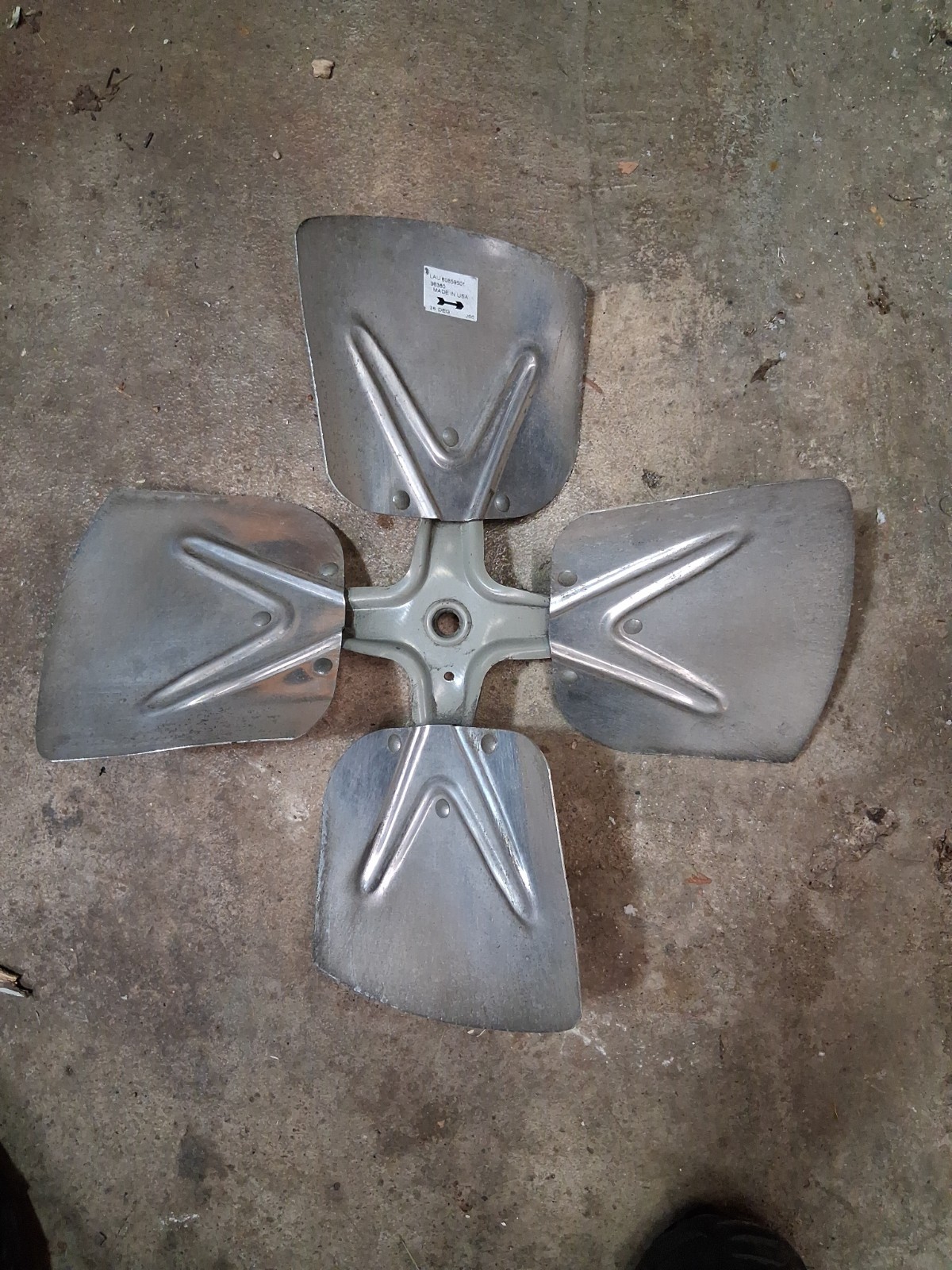 LAU Corp. 4-blade 16″ Diameter 36 Degree Cw Fan Blade, 60859501 Made In USA