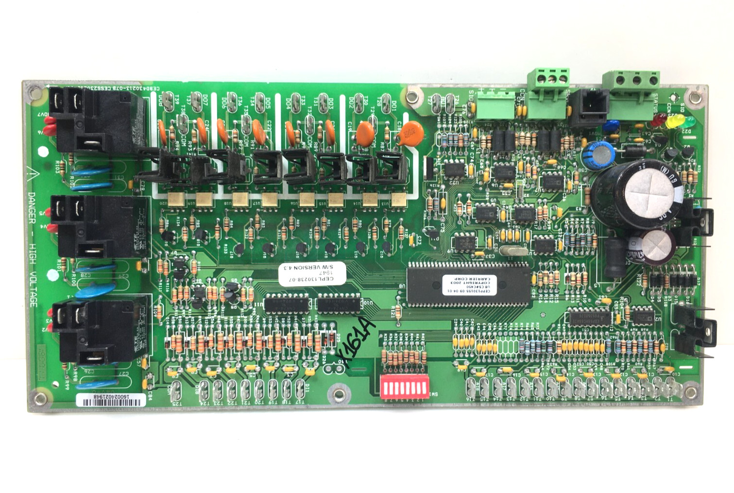 Carrier CEPL130238-07 S/W VERSION 4.3 Chiller Control Board used #X161A