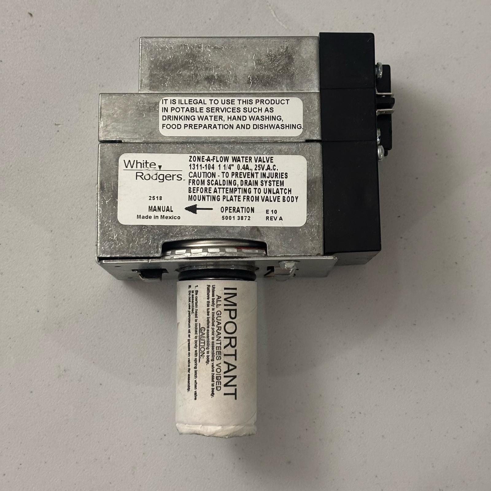 White Rodgers 1311-104 1-1/4″ Zone Valve (Open Box)