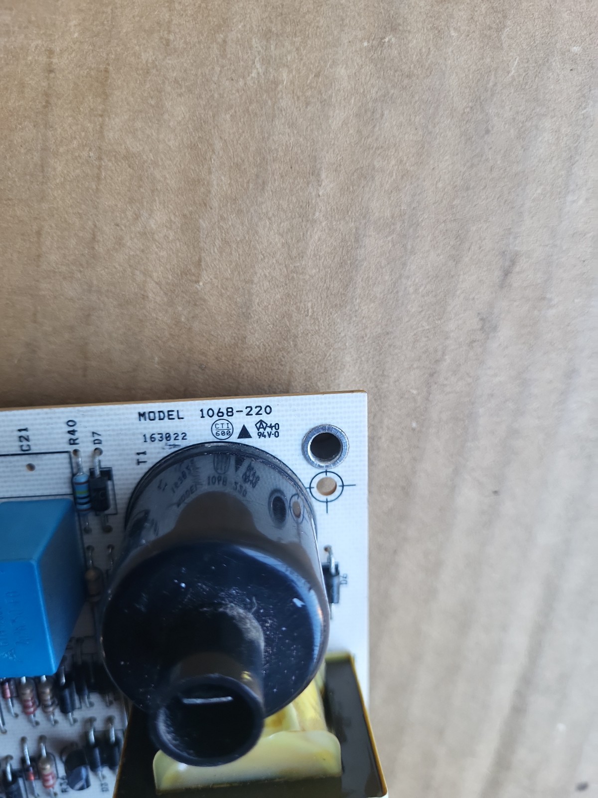 USED OEM Carrier Bryant 1068-220 Furnace Control Circuit Board FREE SHIPPING