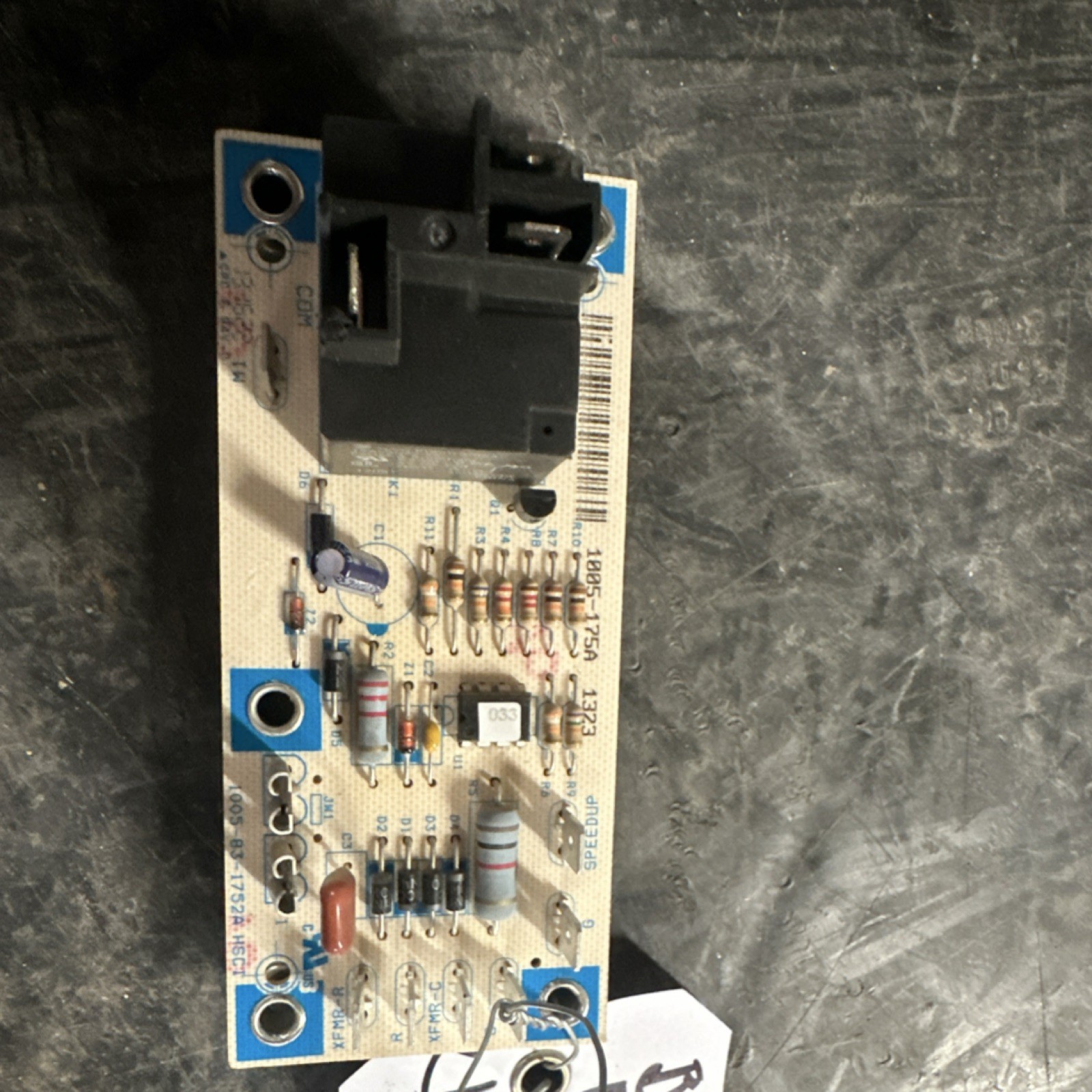 LENNOX Blower Control Board 1005-83-1752A 46256001 Plastic HVAC PCB