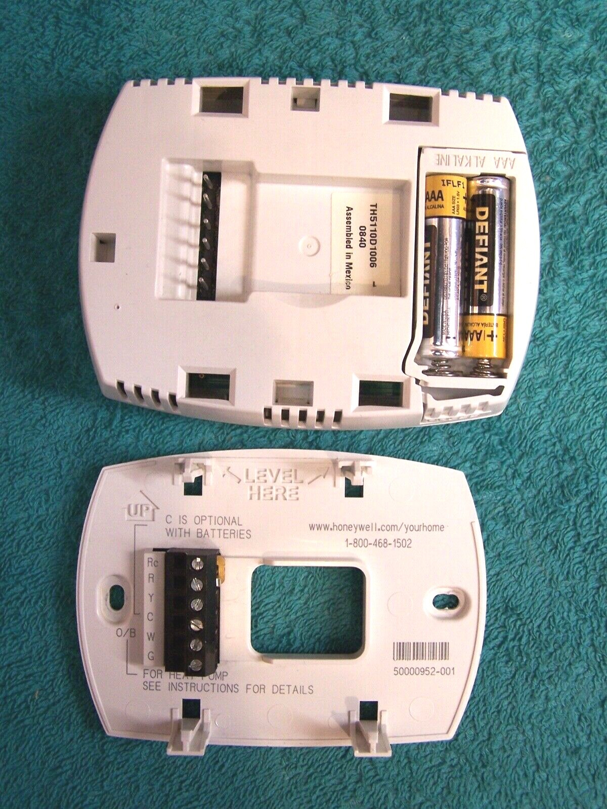 Honeywell TH5110D1006 Non-Programable Thermostat TH5110D 1-Heat 1-Cool