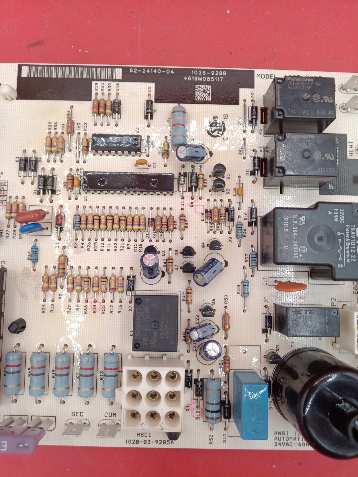 62-24140-04 Gas furnace control board Rheem Ruud 1028-928B