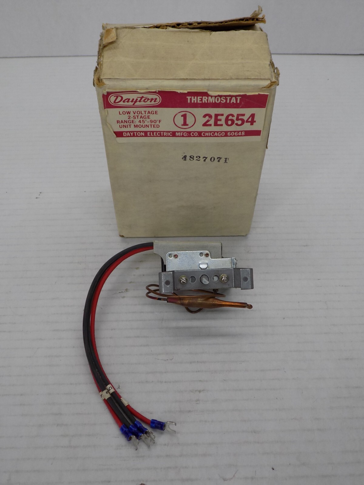 Dayton 2E654 Thermostat – New-LOW VOLTAGE 2 STAGE 45-90 DEGREE UNIT MOUNTED