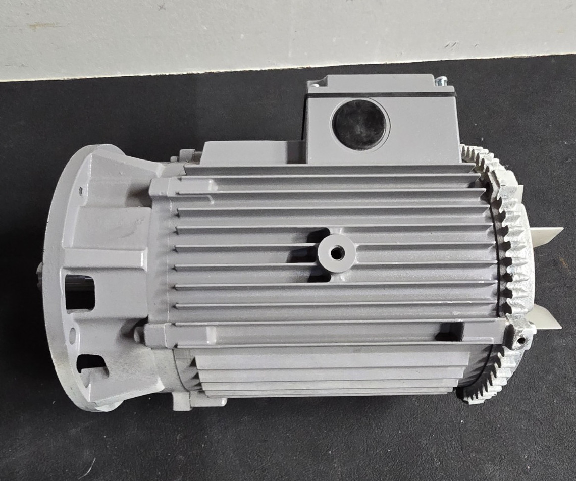FUJI ELECTRIC VFZ601A-5W Regenerative Blower, 5 hp TERAL MUK3.7DAB Motor ONLY