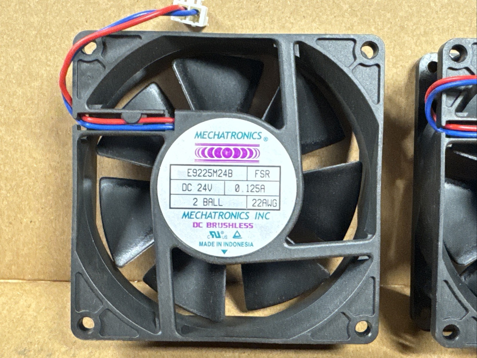 NEW LOT (2) Mechatronics E9225M24B FSR DC Brushless Fan 24V 0.125A FAST SHIPPING