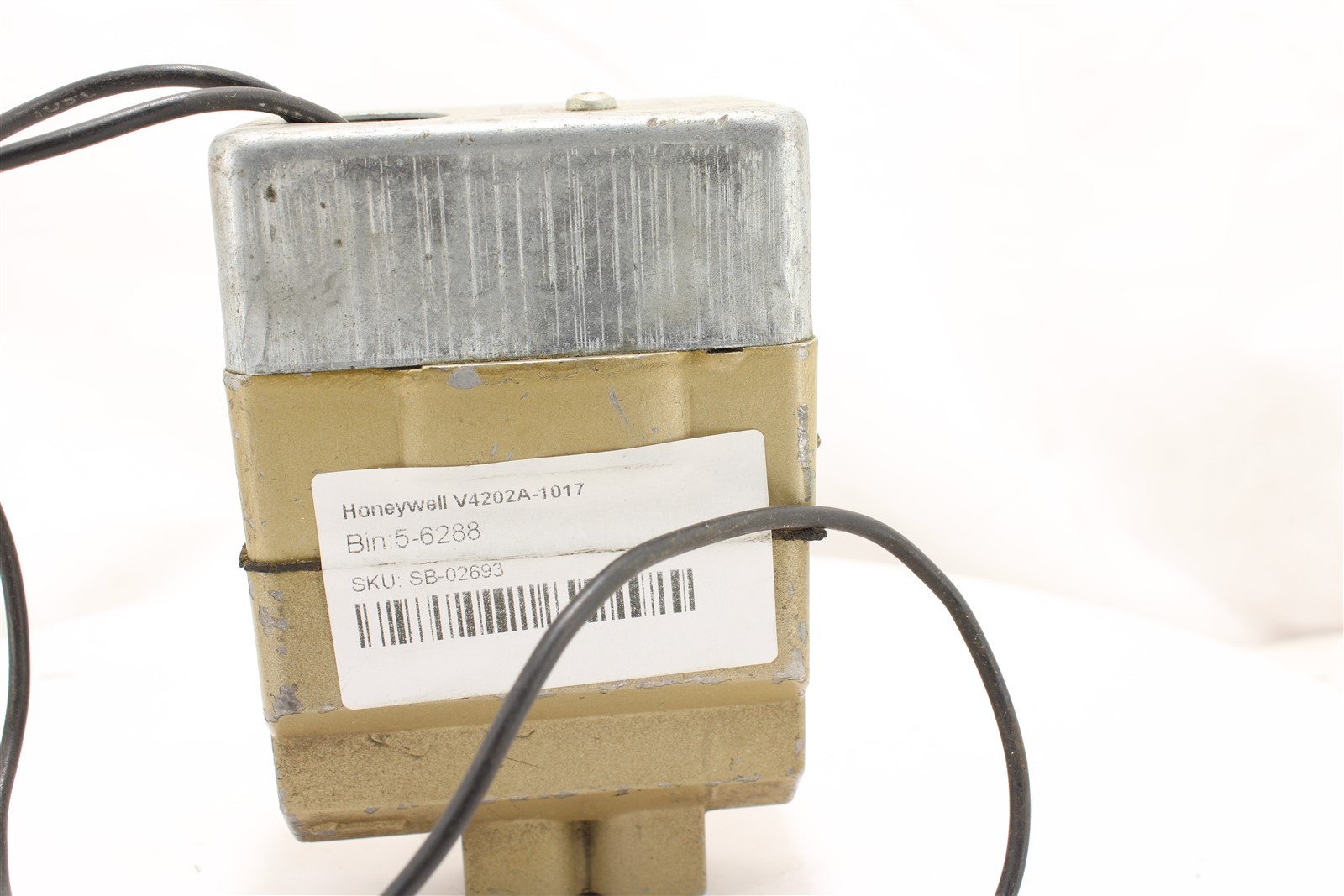 Honeywell V4202A-1017 Main Automatic Gas Valve Safety Shutoff