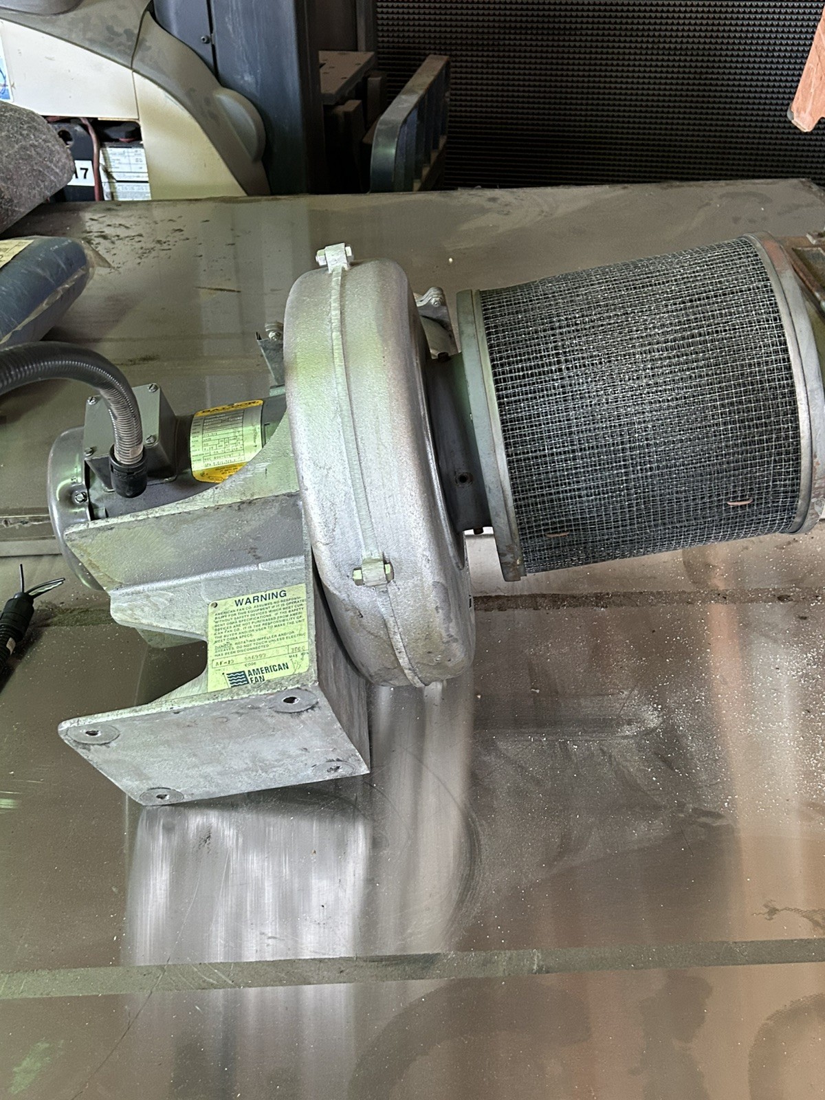 American Fan AF-10 Centrifugal Blower w/ Baldor 3ph .5hp Motor 220/440V 1425 rpm