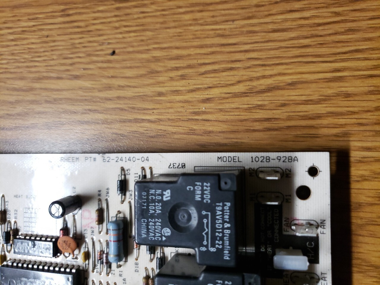 Rheem OEM Part # 62-24140-04 Spark Ignition Control Board-Used One Week-TESTED