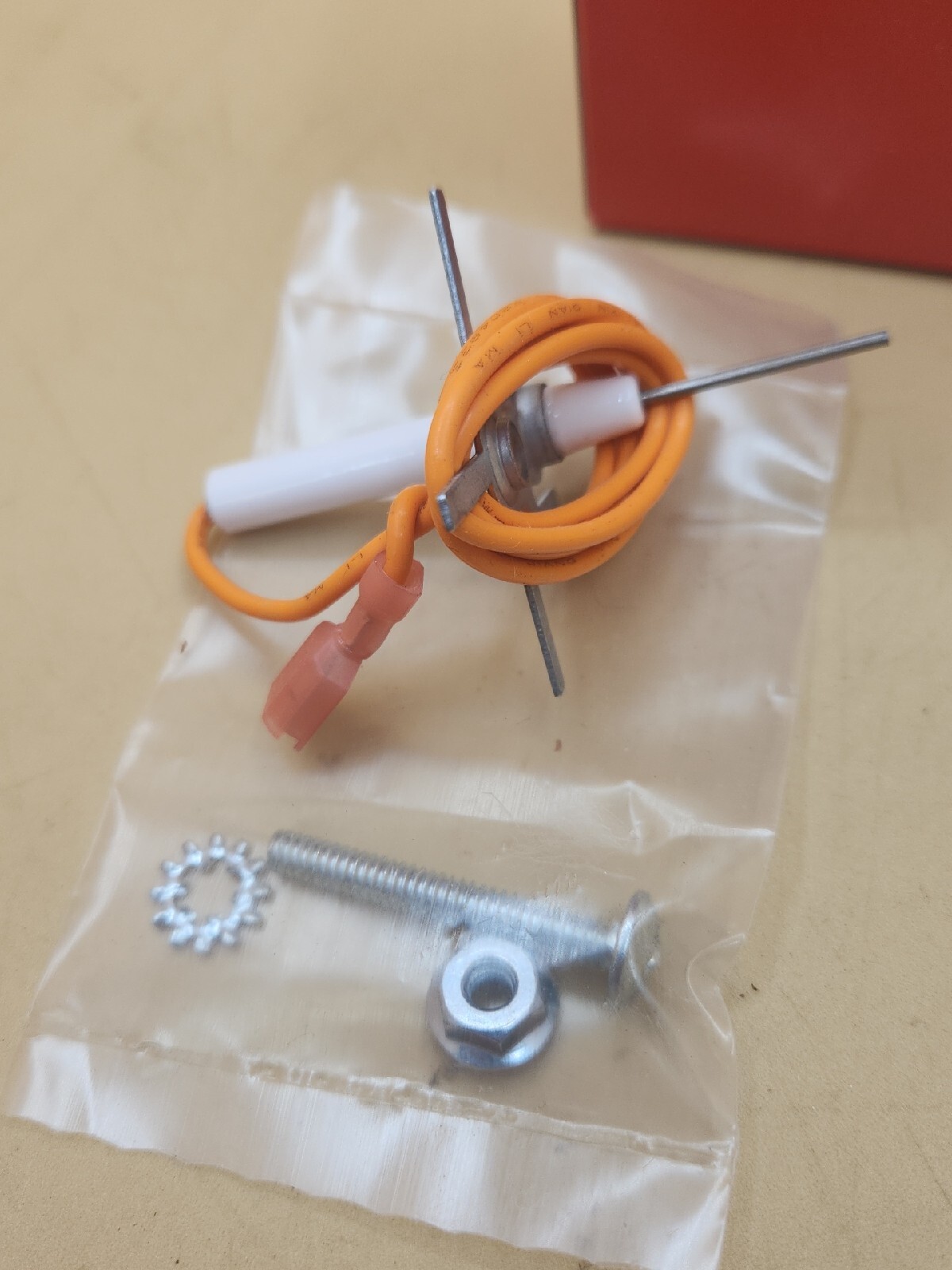 Robertshaw 1751-749 Pilot Assembly Lp/Ng 24 V 2 1/4 In 24″ Lead 1 Pack New