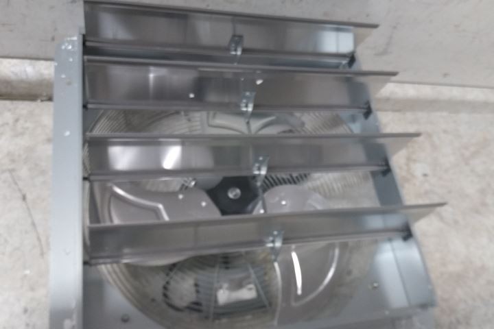 Canarm GSF3-18A 1/15 HP 120VAC 18 In Blade Diameter Galvanized Shutter Fan