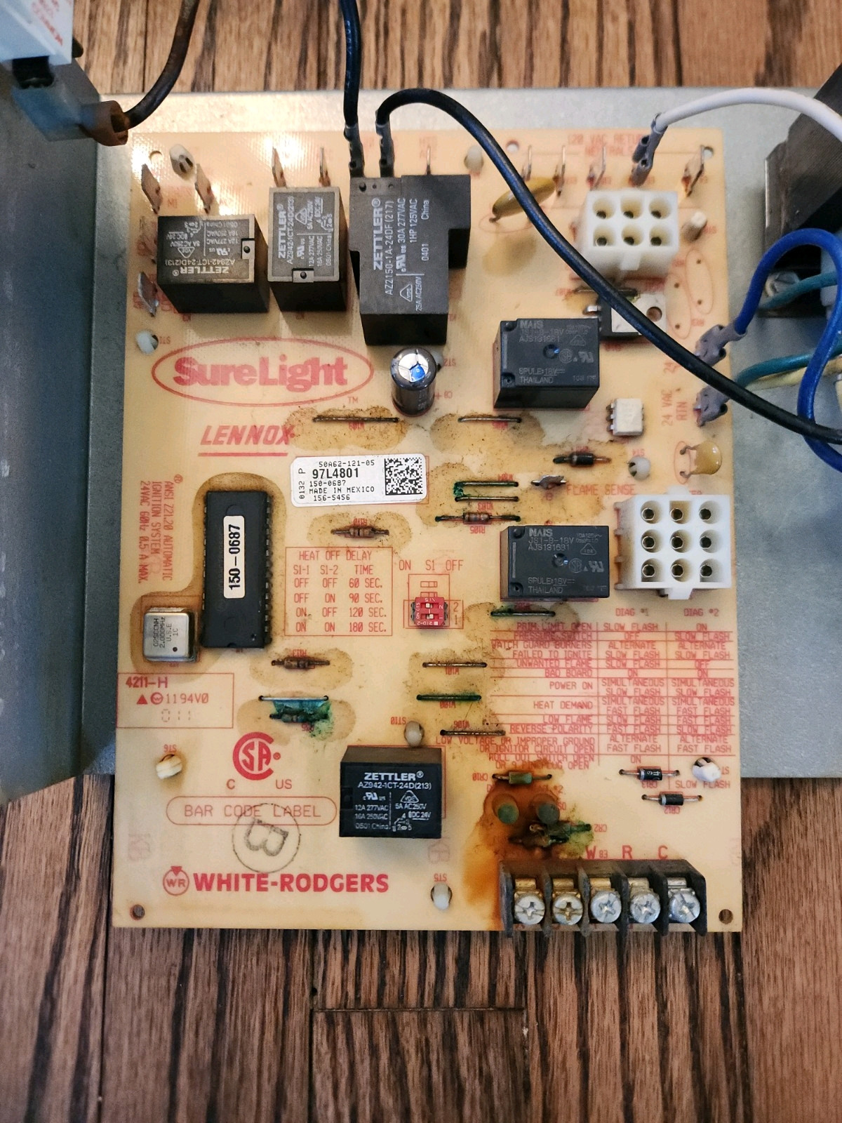 LENNOX 97L4801 Furnace Control Circuit Board Panel White Rodgers 50A62-121-06