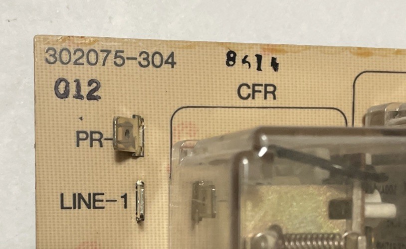 Carrier 302075-304 HVAC Furnace Control Circuit Board TESTED/ WORKING