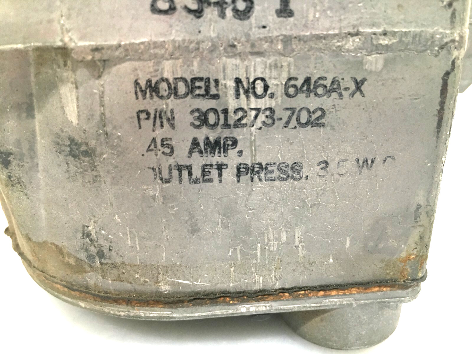 Carrier Bryant Payne Gas Valve 301273-702 Robertshaw 646A-X used #G229