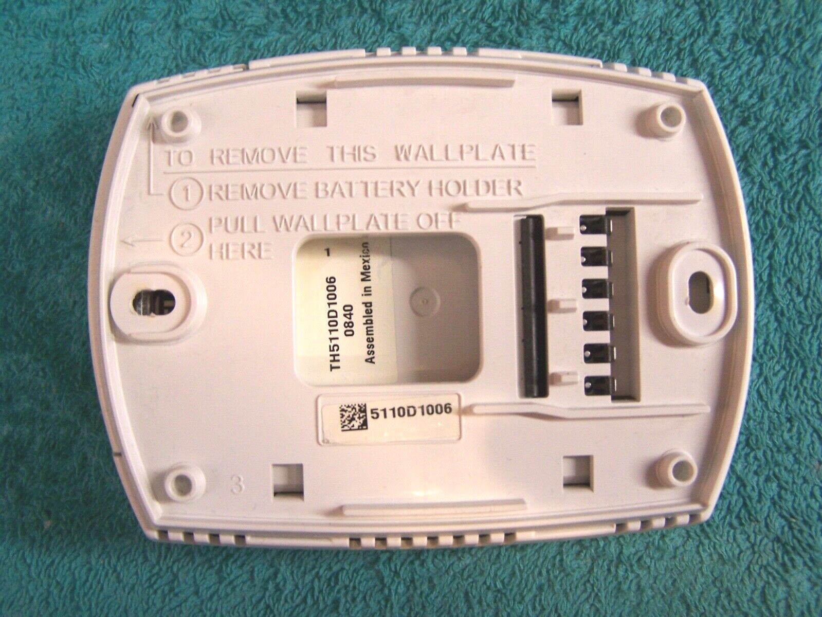 Honeywell TH5110D1006 Non-Programable Thermostat TH5110D 1-Heat 1-Cool