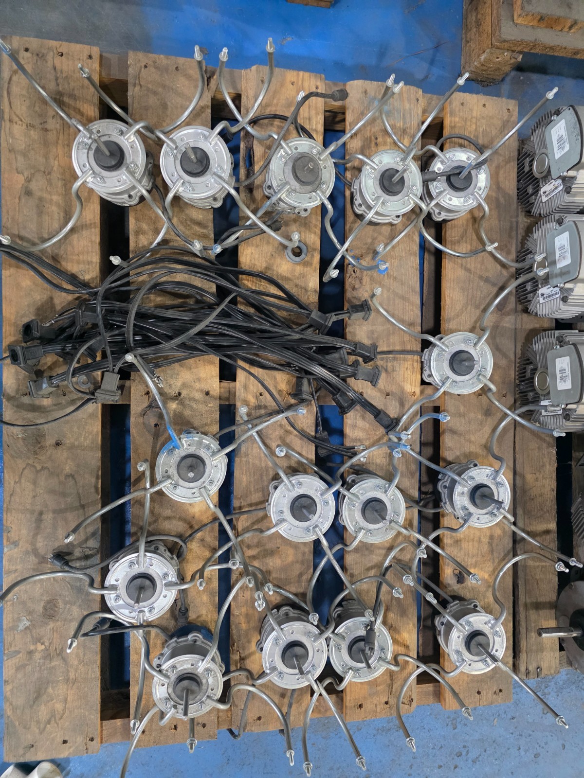 McMillan brushless fan motor