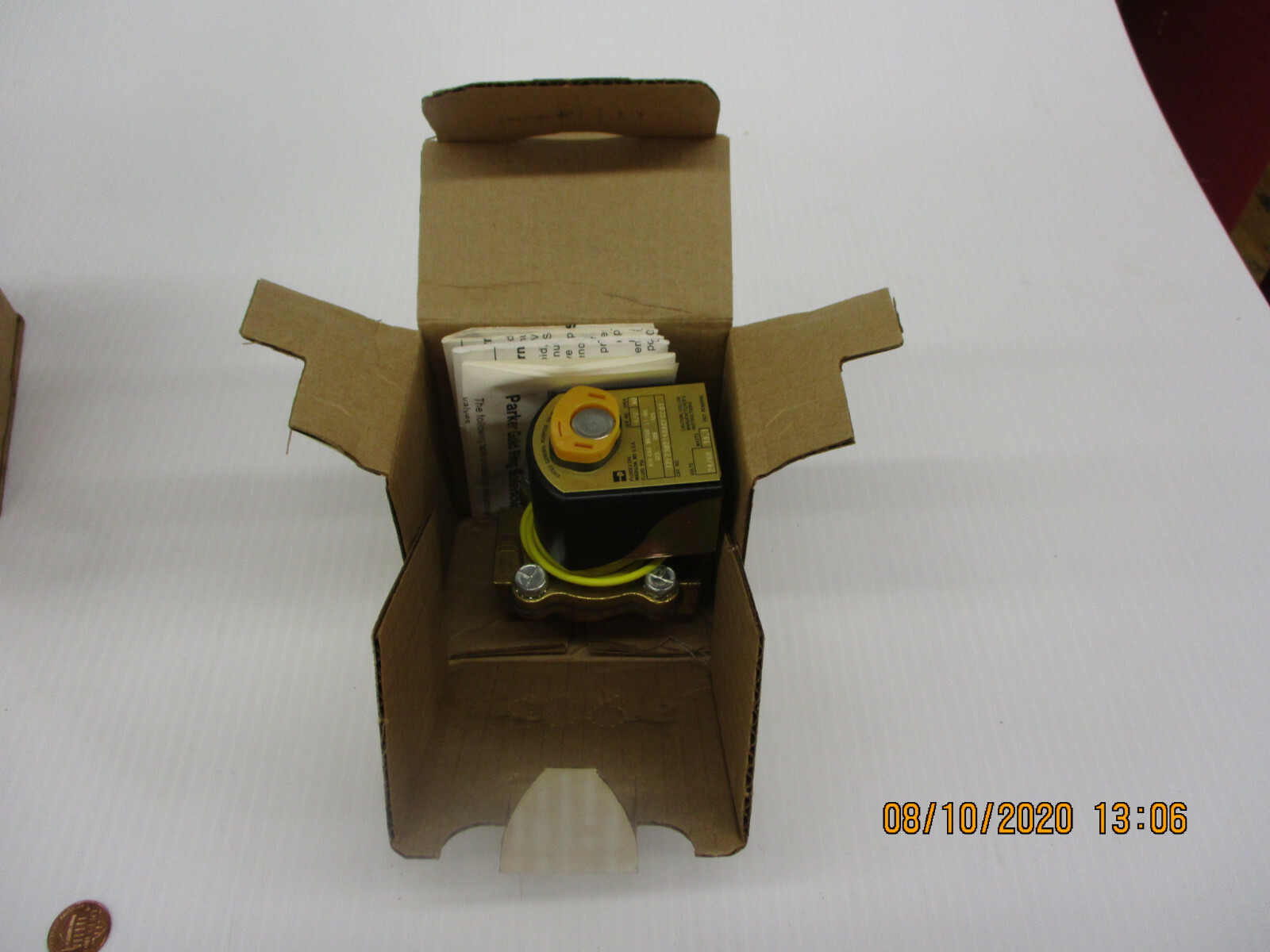 New, PARKER 12F2302148ACFEC05, GOLD RING 3/4 X 3/4 SOLENOID VALVE