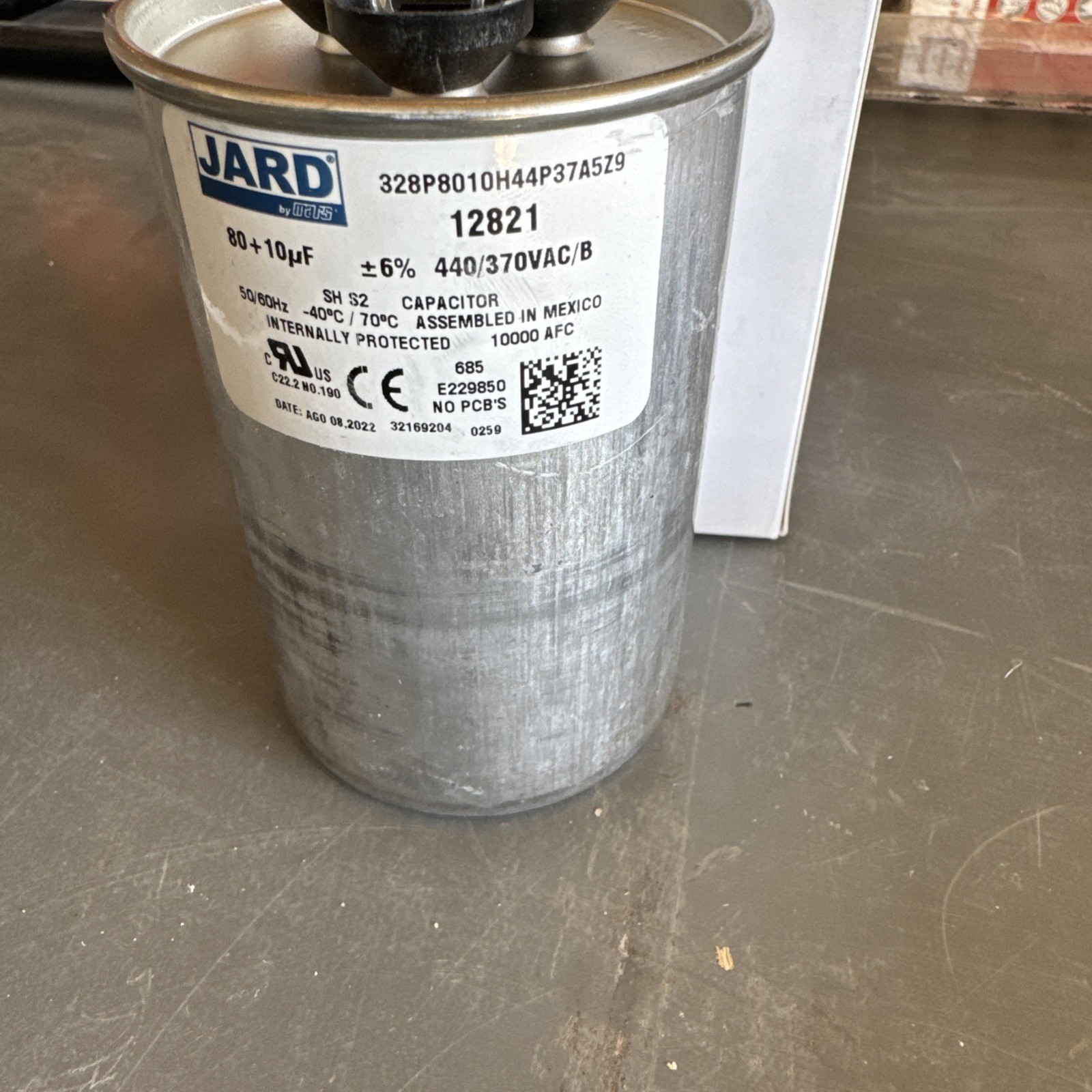 MARS 12821 80 + 10MFD 440V Rnd Run Cap. 80/10MFD 440V Rnd Run Cap