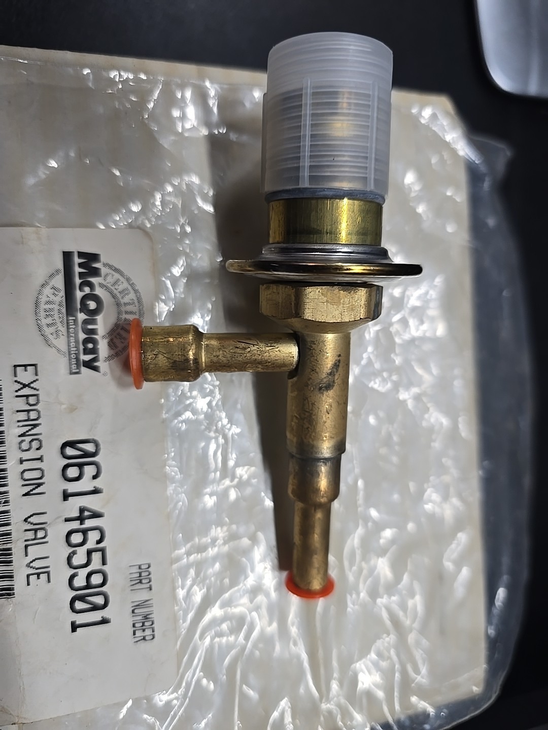 McQuay – 061465901 Expansion Valve OEM R22 – 1/4″ x 3/8″ ODF (NIB)