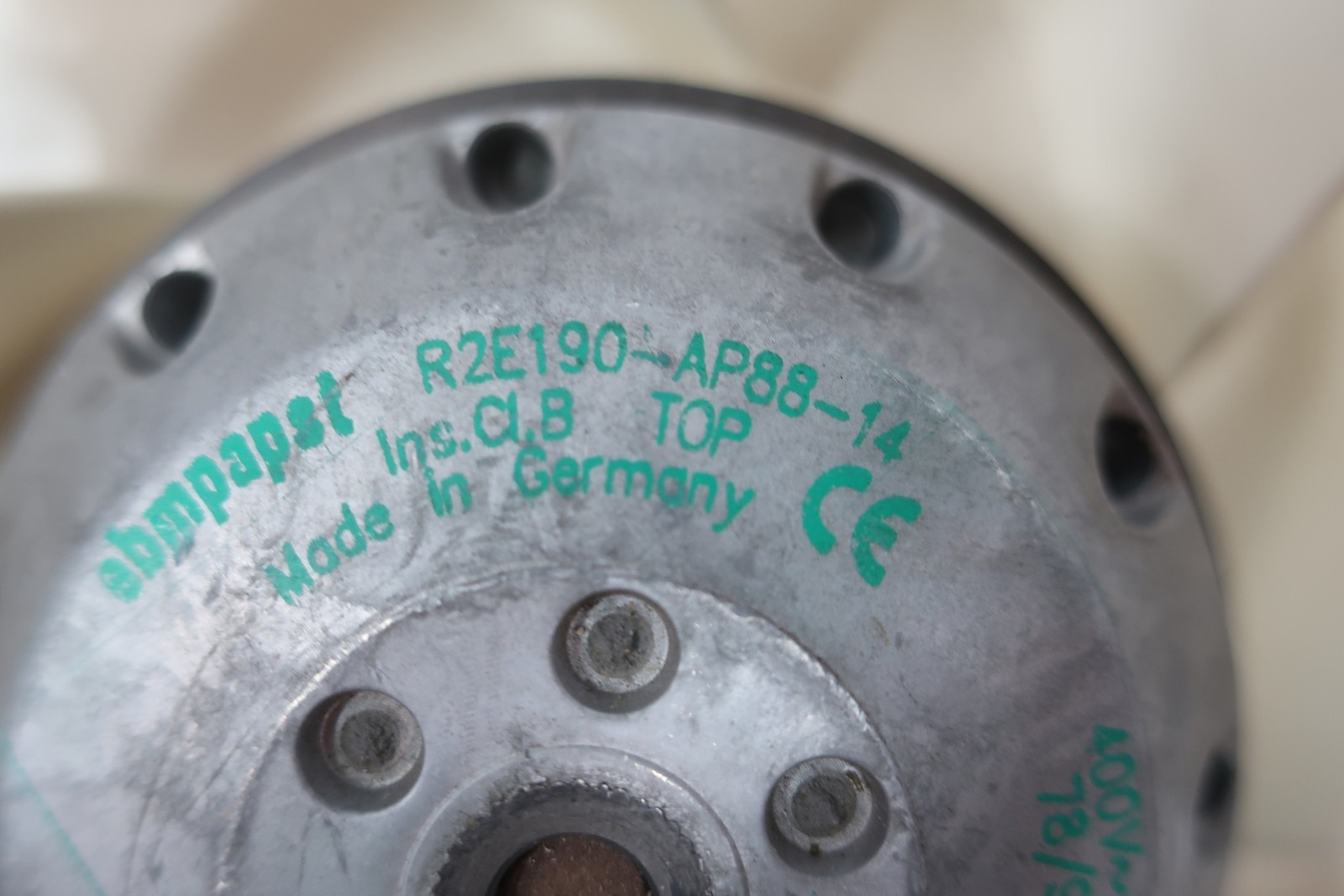 Ebmpapst R2E190-AP88-14 Cooling Fan 400v-ac