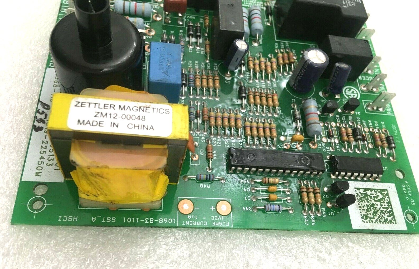 TRANE American Standard D674711P01 Furnace Control Board 1068-110 used #P533