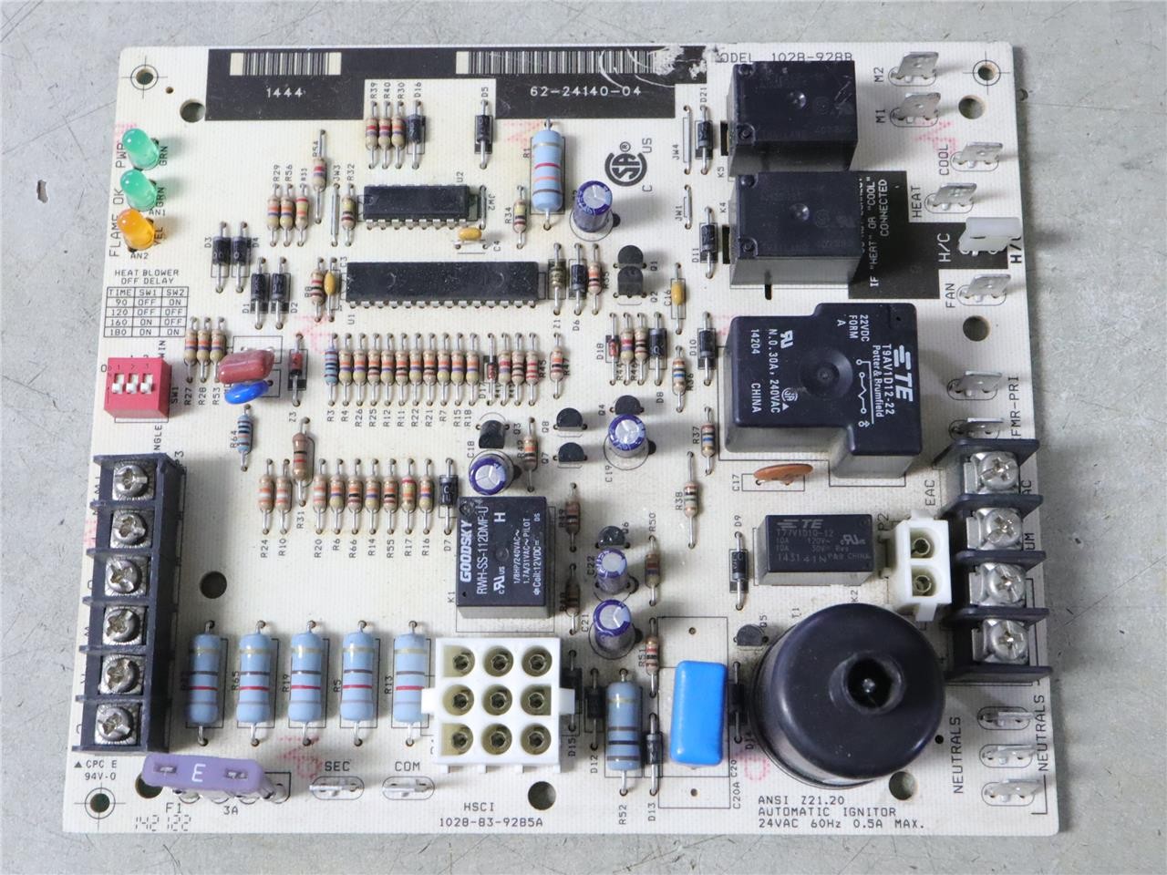Rheem Ruud 62-24140-04 Spark Ignition Control Circuit Board 1028-928B