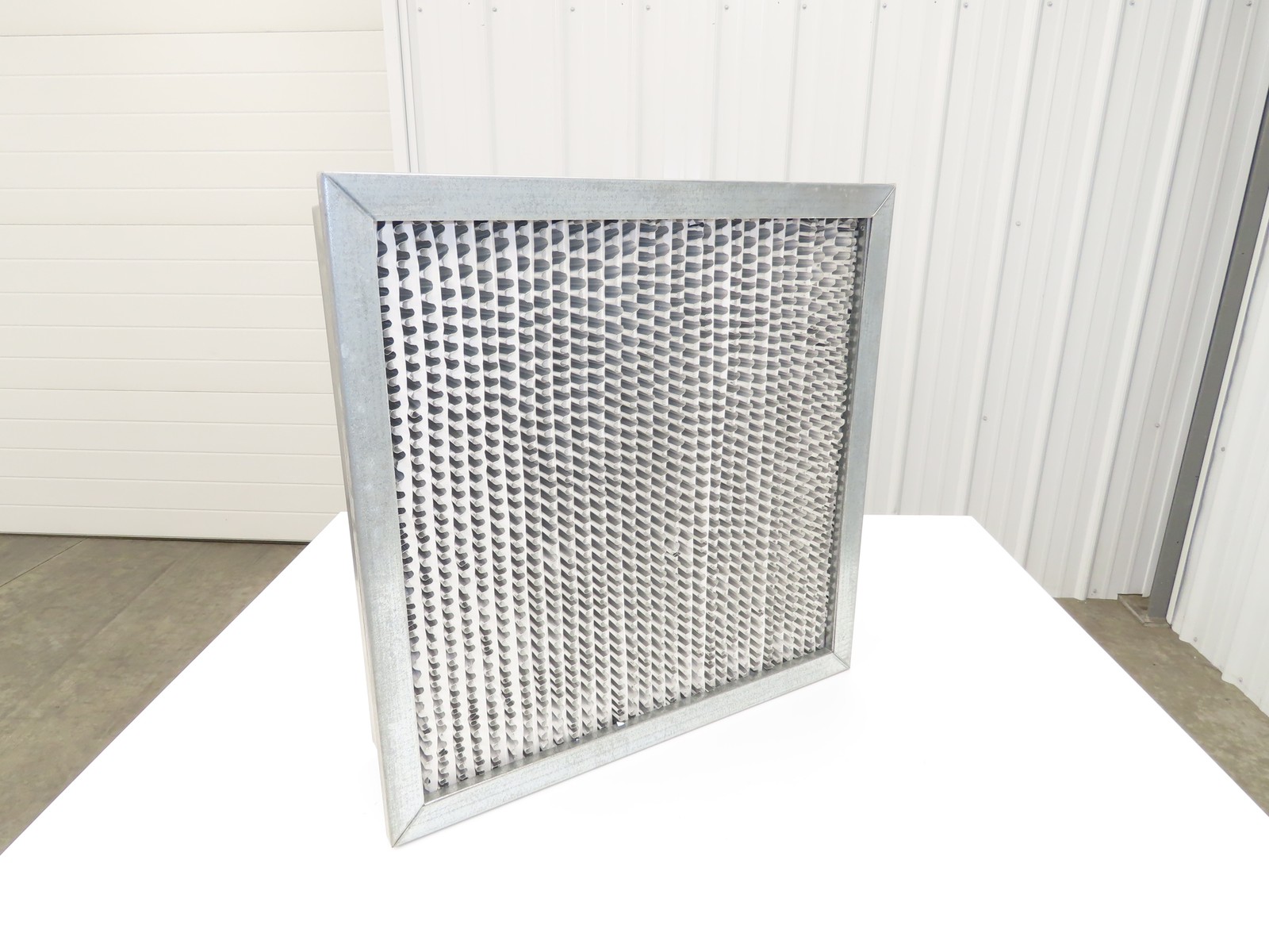 Airguard VMB-902-SC Air Filter Box Veriflow 24 X 24 X 5-7/8″ Steel MERV14 Rigid