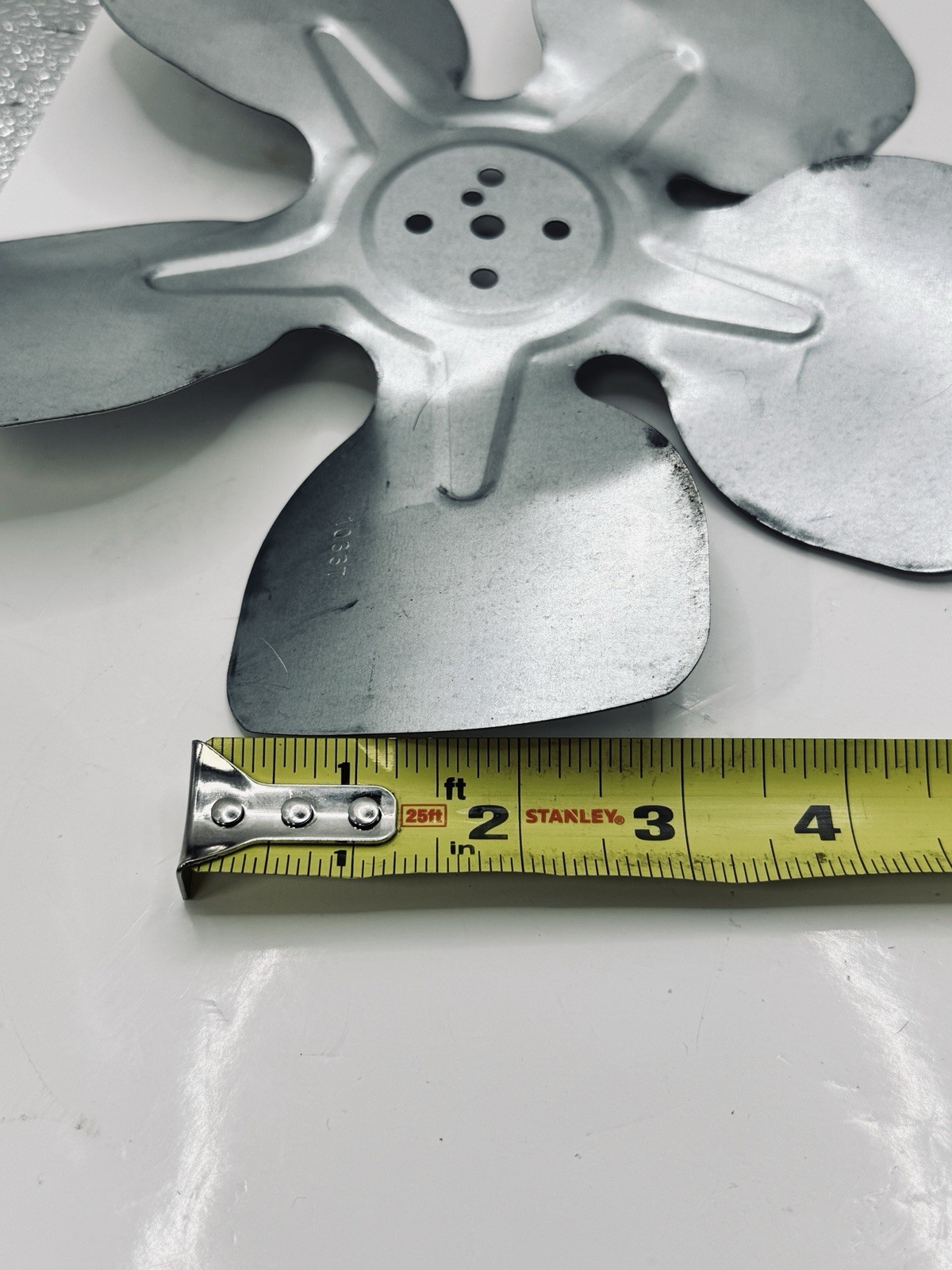 Aluminum Fan Blade 8-3/4″ OD 5-Blade Hubless 1″ Blade Height