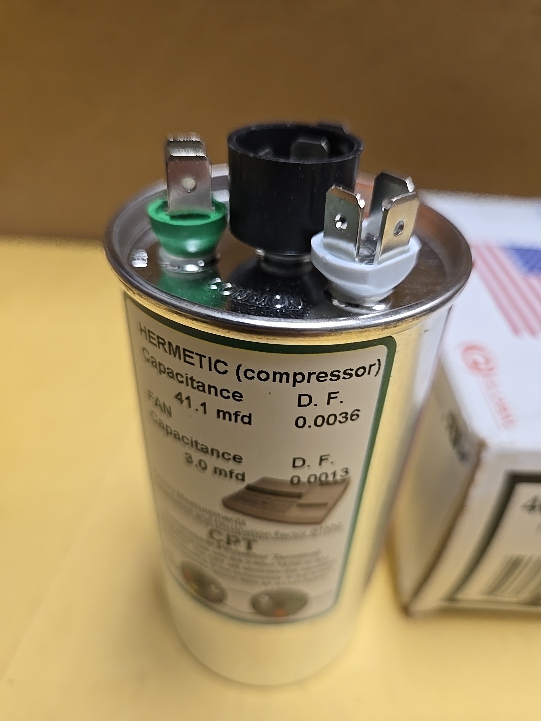 AmRad USA2274 Round Run Capacitor 40+3 uF MFD 370 / 440 Volt Made in USA