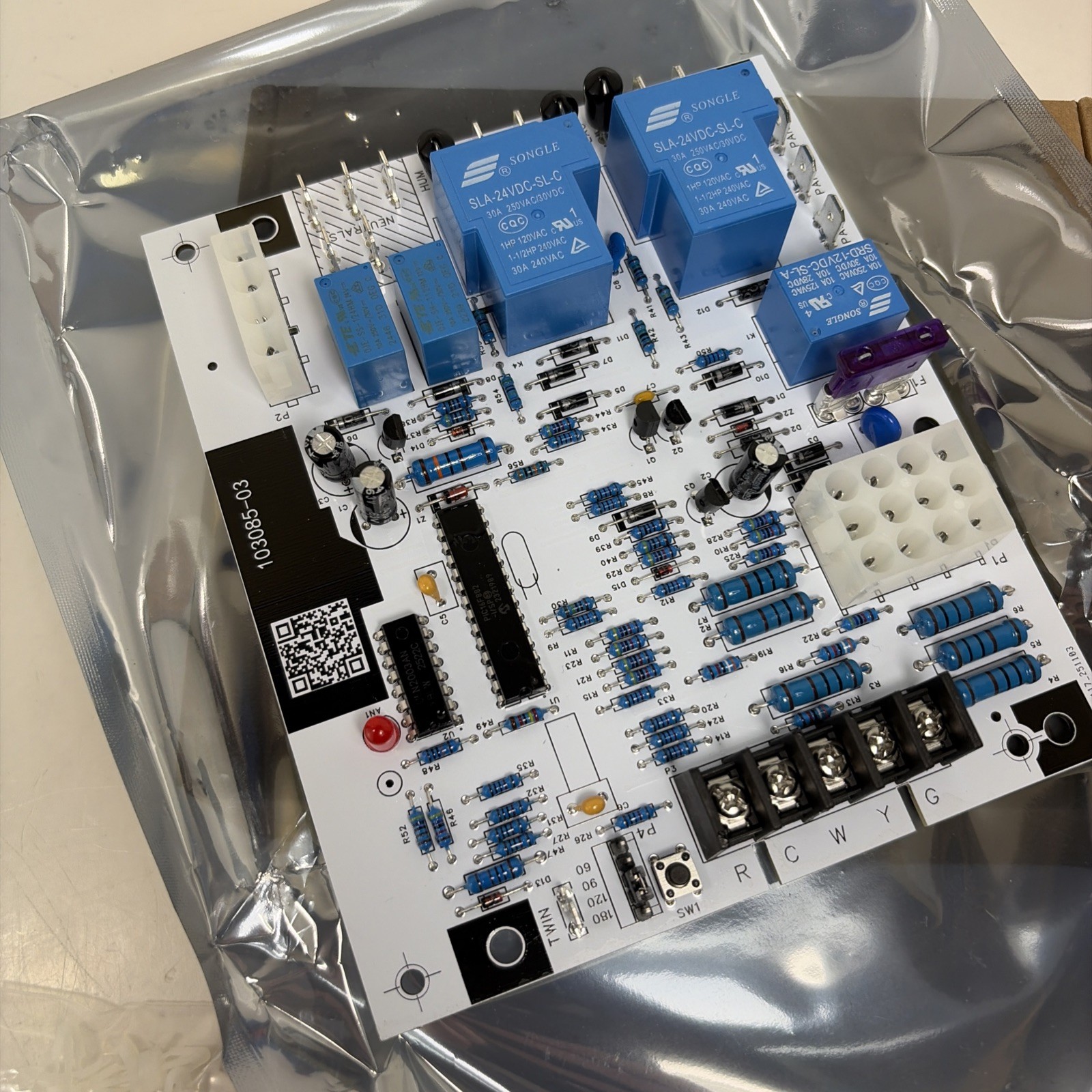 94W83 Replacement for Lennox Furnace Control Board 103085-02 1012-977A-I Series