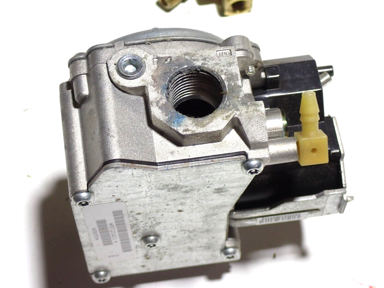 White Rodgers 36J24 TYPE 510 HVAC Furnace Gas Valve USED