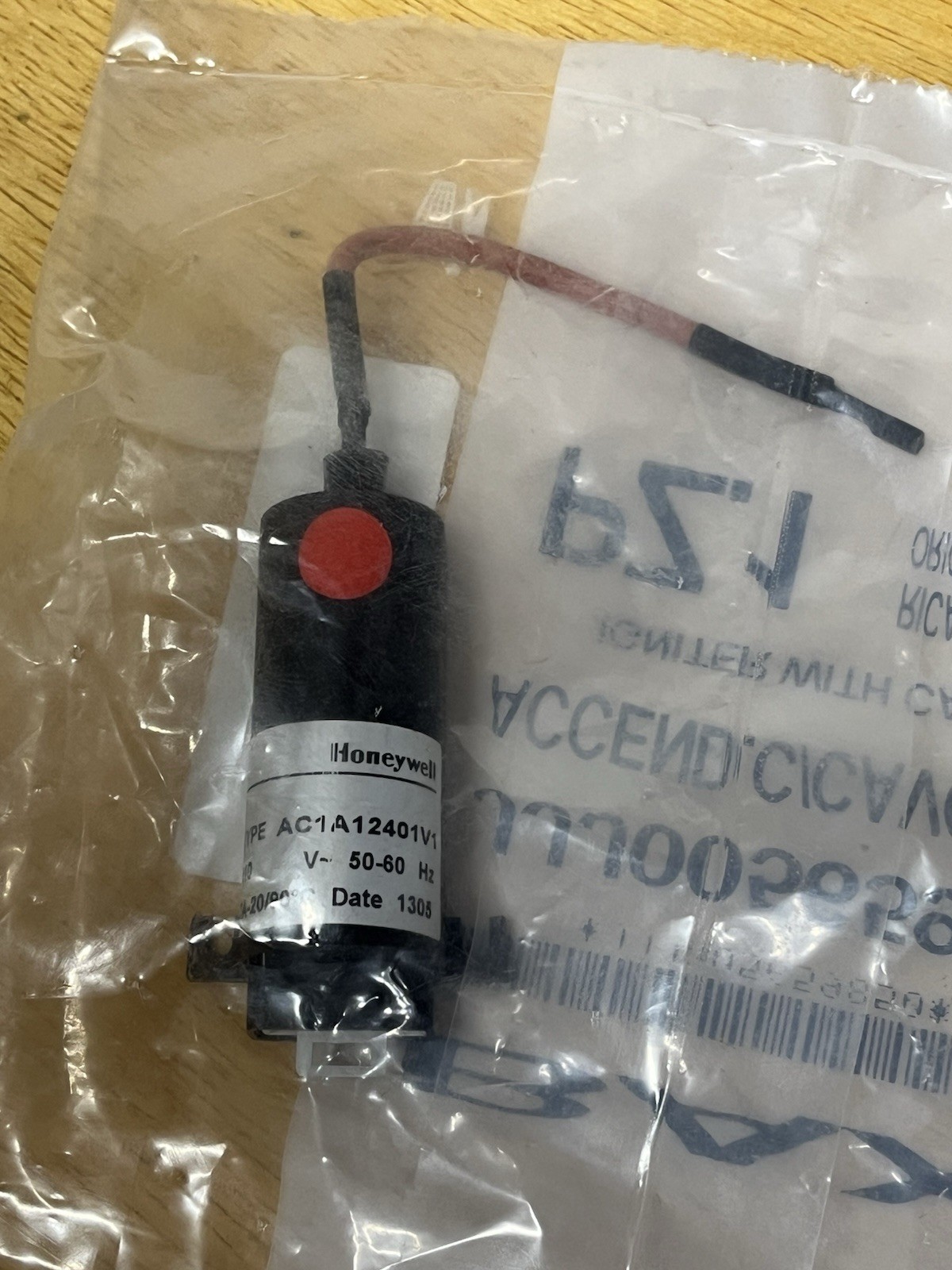 Baxi PZ.1 Boiler Igniter w/ Cable 120V JJJ005659850 AC1A12401V1