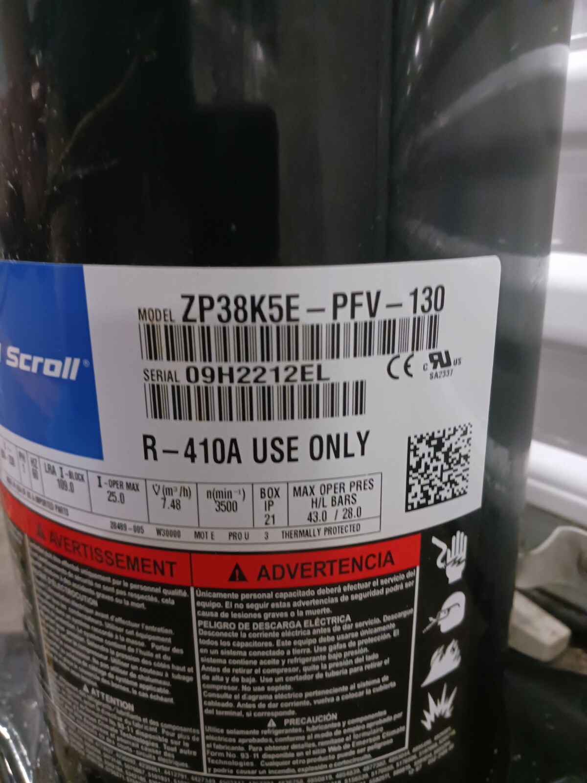 COPELAND Scroll ZP38K5E-PFV-130 37,800 BTU 230V 1PH 60HZ R-410A only (Loc: S4T2)