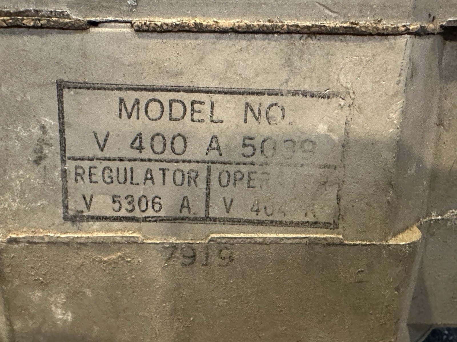Honeywell V400 A 5039 Single Valve Standing Pilot Combination Gas Control