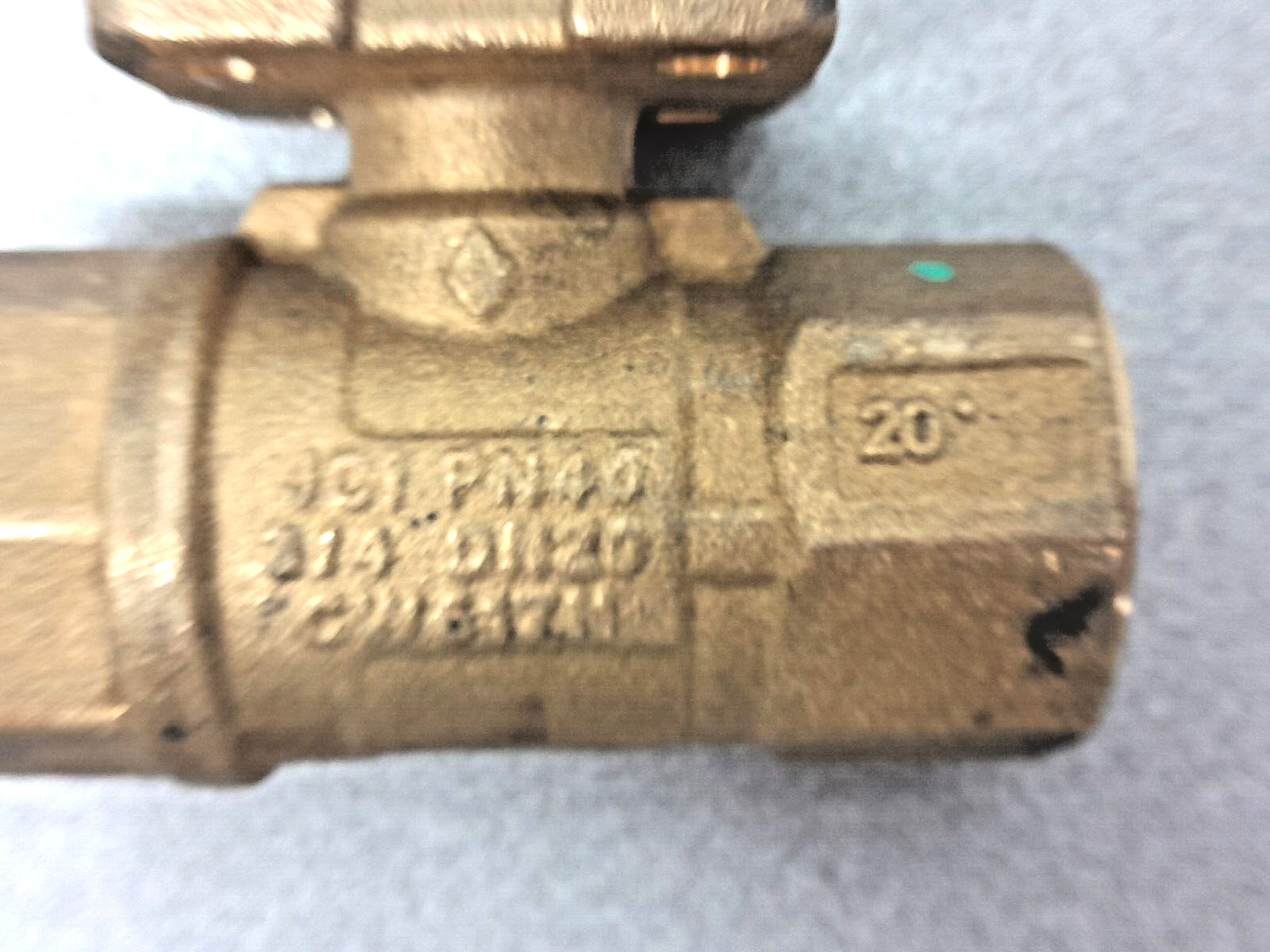 MIX LOT of 6 =JOHNSON CONTROLS HVAC 1/2 ” – 3/4 “- 1 ” – Brass Ball Valve 2 Way