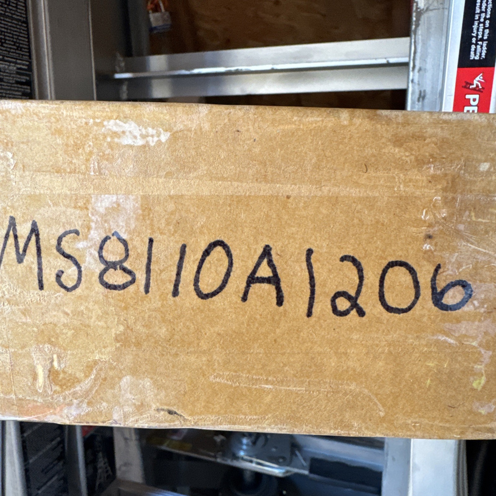 Honeywell MS8110A1206 ￼ Direct Coupled Actuator 2 Pos 2AUX Switches 24 Vac ￼