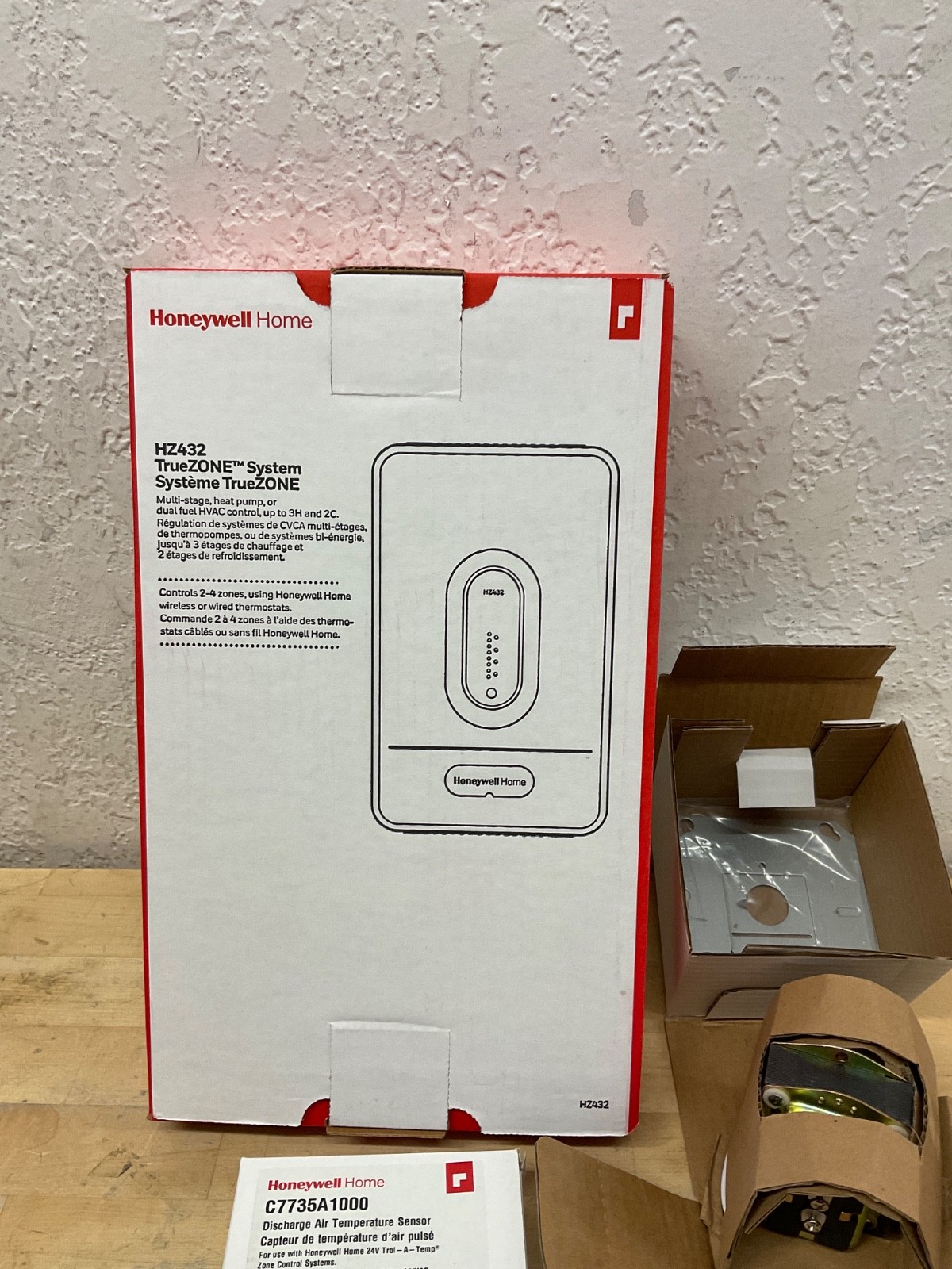 Honeywell HZ432K Truezone Kit H432 Panel AT140A1042 Trans C7735A1000 Sensor New