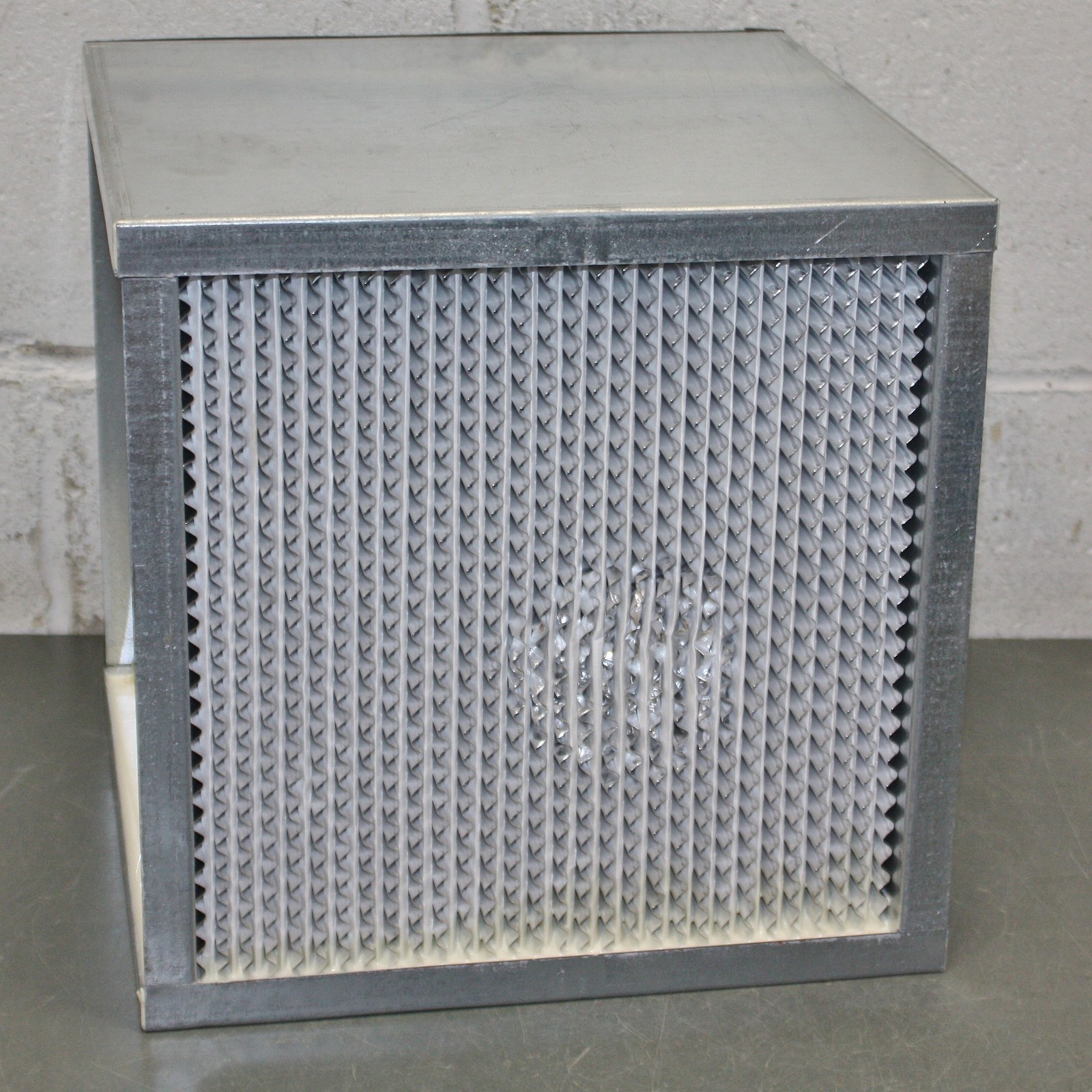 Omnitec Pleated Air Filter OAH1212-40, 12″ x 12″ x 11-1/2″, 0.3 Micron, 300 CFM