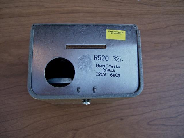 HONEYWELL / SID HARVEY’S REMANUFACTORED SWITCHING RELAY R520-32R R845A NIB