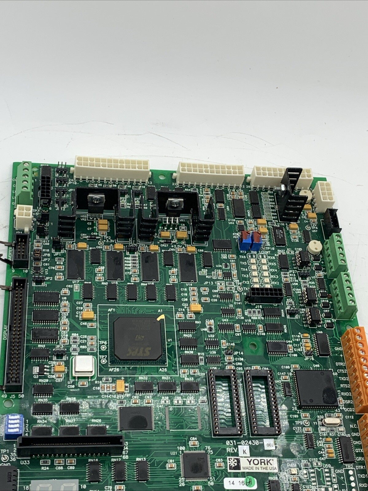 YORK CONTROL CIRCUIT BOARD MODEL / REVISION: 031-02430 REV2 30 Days Warranty