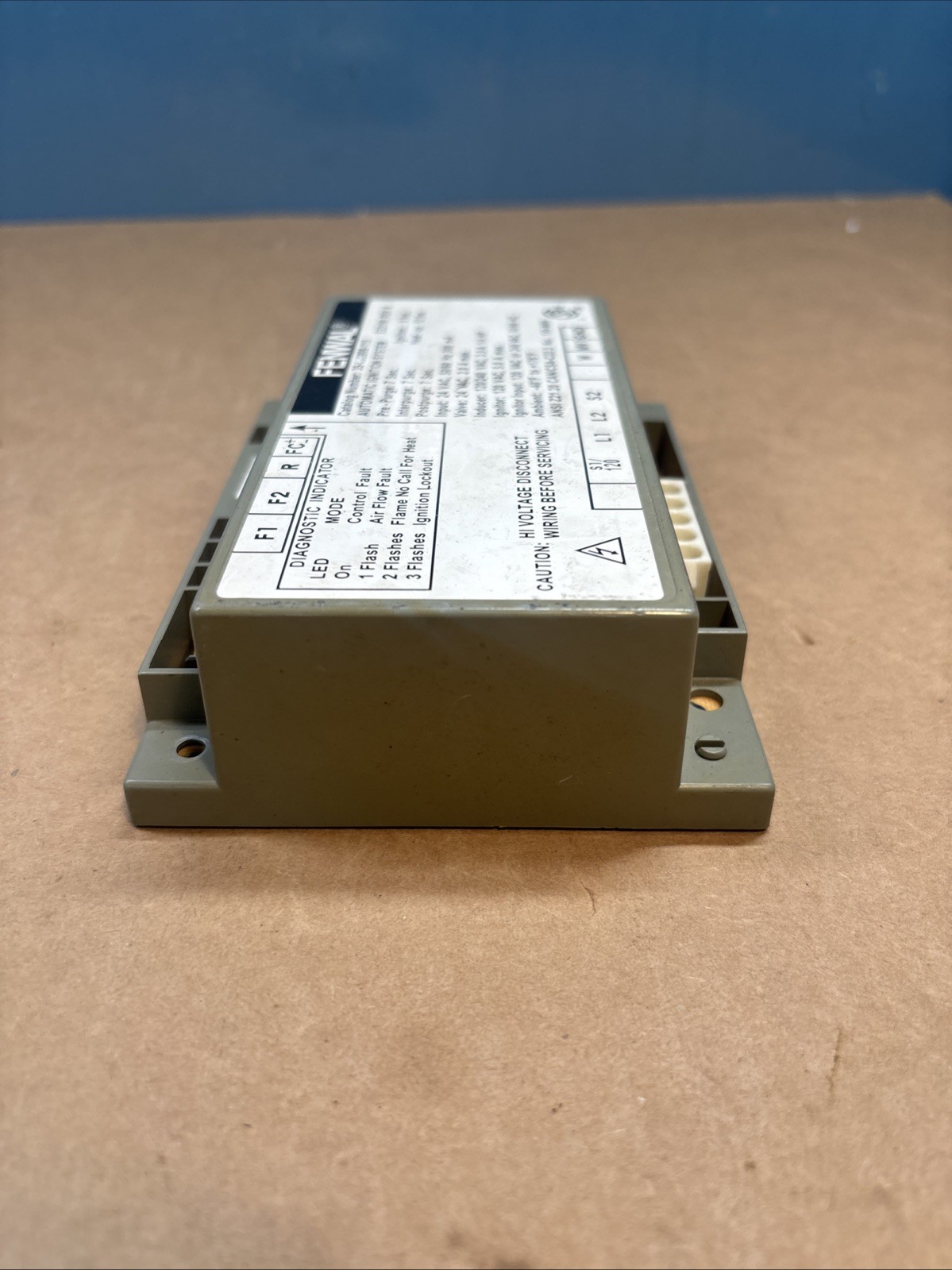 Fenwal 35-665908-115 24 Vac Hot Surface Ignition Control Board