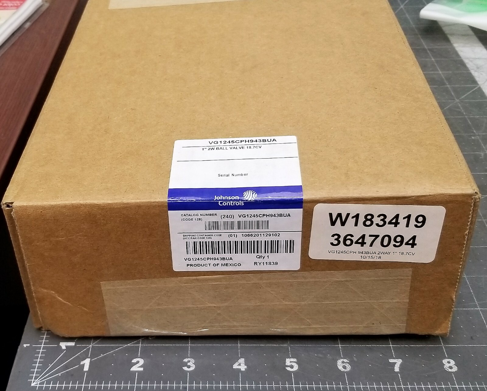 JOHNSON CONTROLS 1” 2-WAY BALL VALVE 18.7Cv 85-264V 2Pos N/C NEW [A8BC]