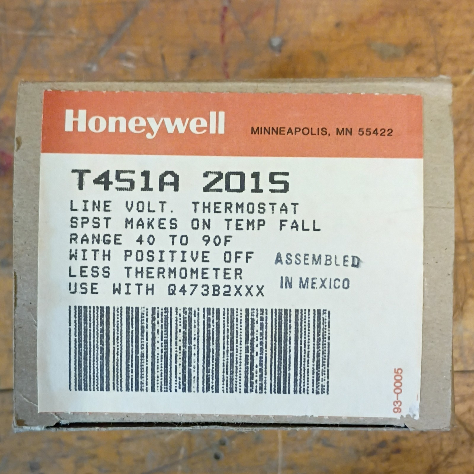 Honeywell T451A2015 Line Voltage Thermostat Non-Programmable SPST 40-90°F