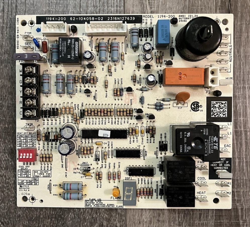 1194-200 White Rodgers EMERSON Furnace Control Circuit Board 62-104058-02