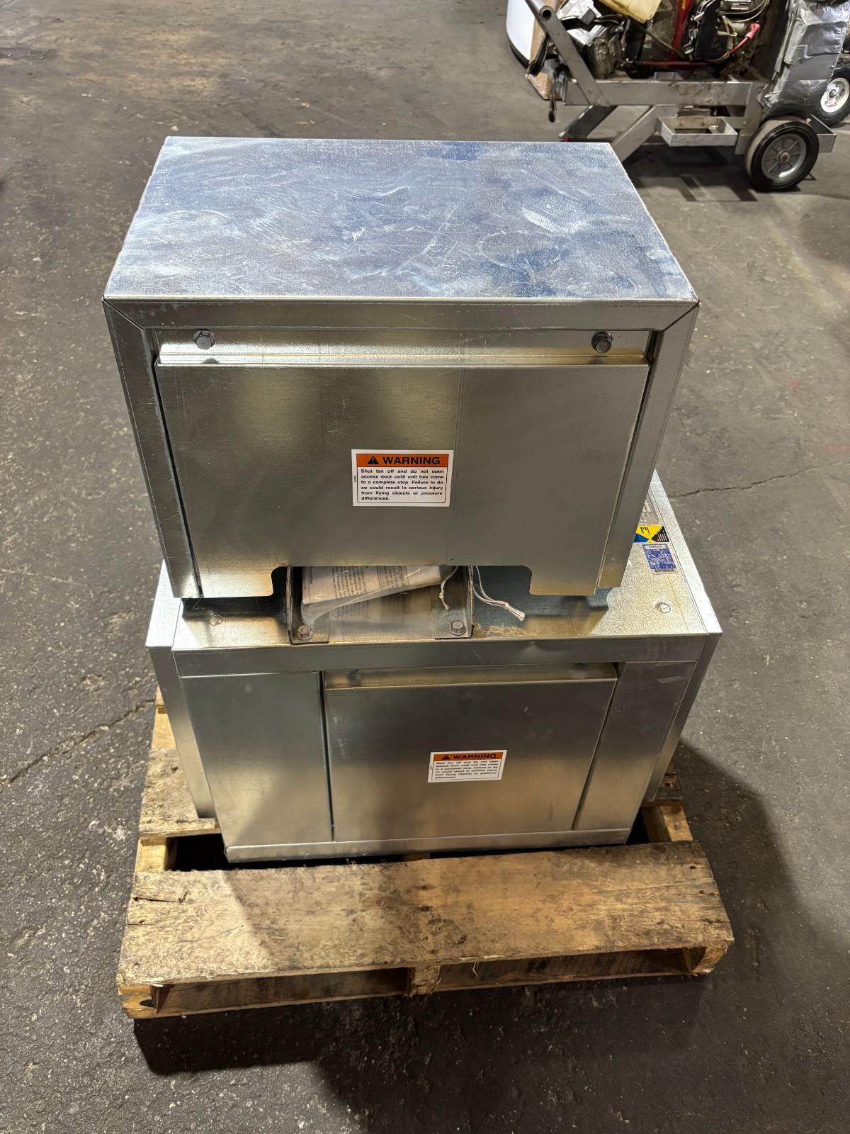 Greenheck / BSQ-100-4-X / 115V / 1PH / 1-4 HP / Square Centrifugal Inline Fan