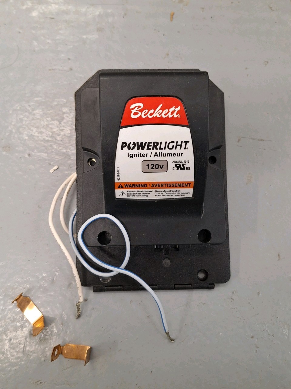 Beckett 51826U Electronic Oil Igniter for Carlin 100 Burners. MISSING SMALL NUTS