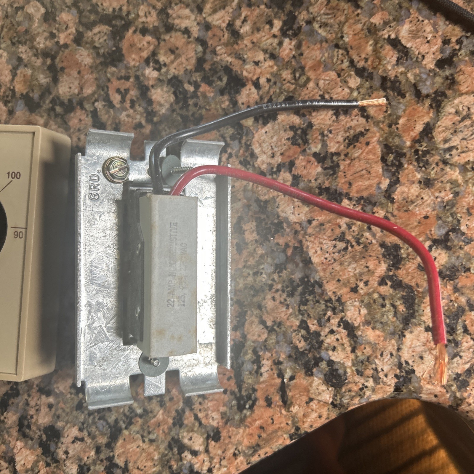 Vintage Dayton 2E340A Line-Voltage Thermostat