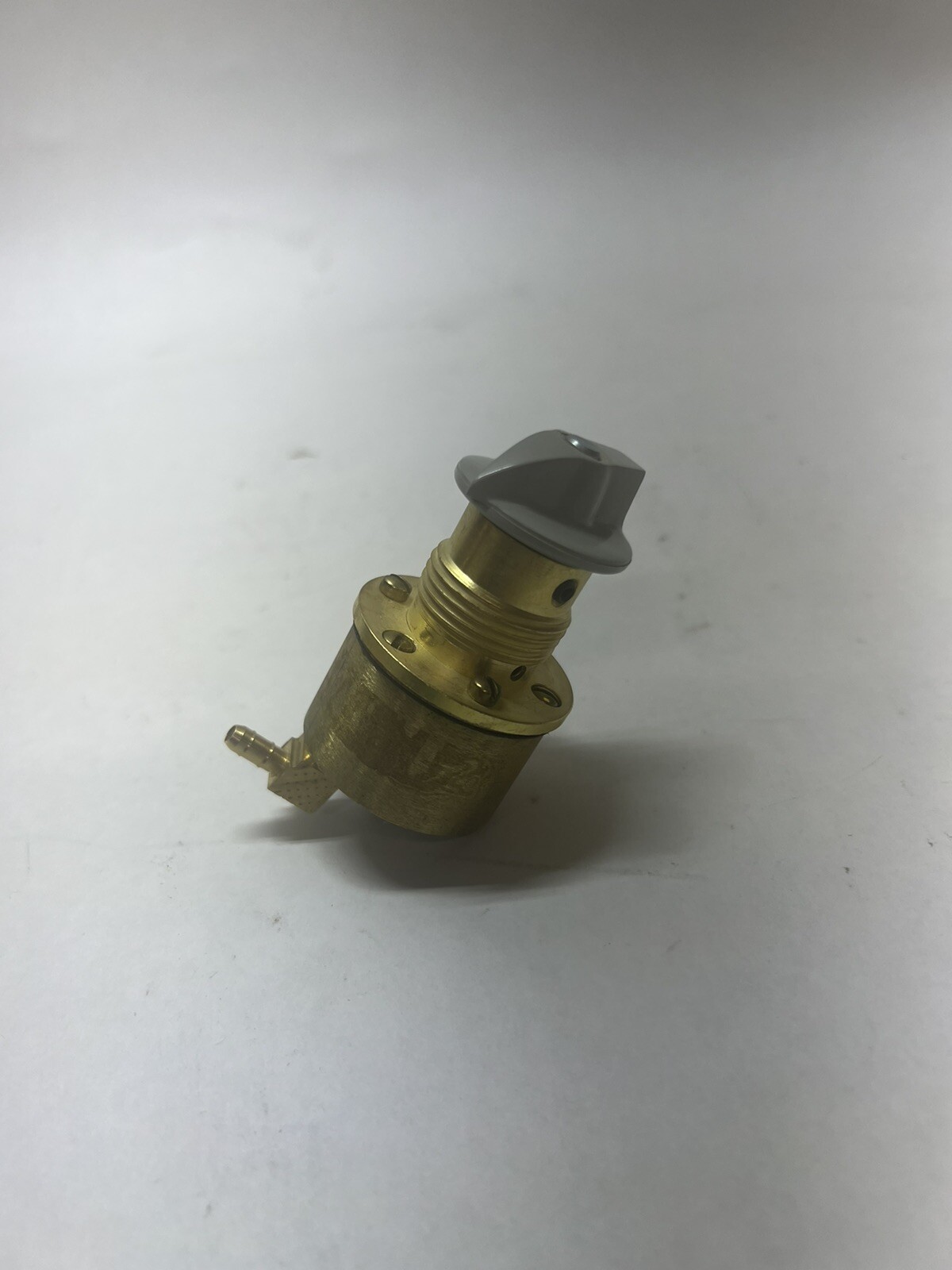 Siemens 151-143 – Bleed-Type Positioning Switch “Modified Plastic Switch”